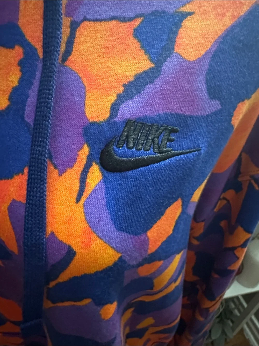 Nike Men’s Purple & Orange Camo Hoodie Sweater